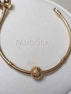 Pandora 14k Gold Clip Vintage 2016 Lucerne Clip ( One Clip Only)